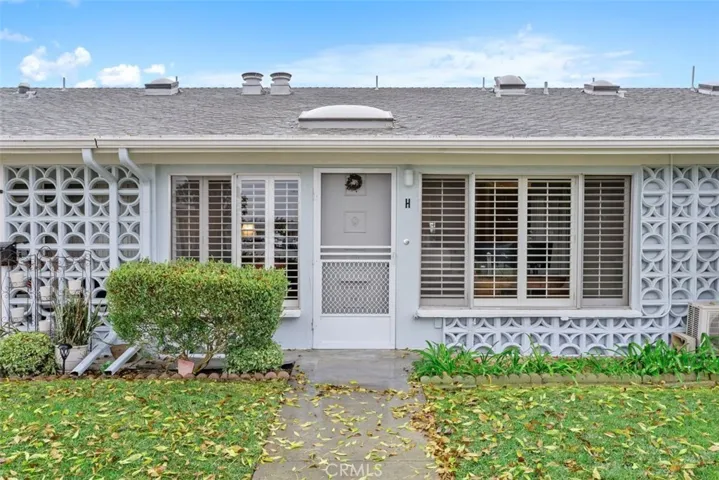 13680 E El Dorado Drive M3-33h, Seal Beach, California 90740