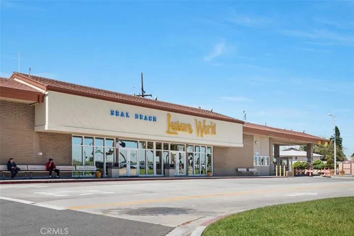 13680 E El Dorado Drive M3-33h, Seal Beach, California 90740