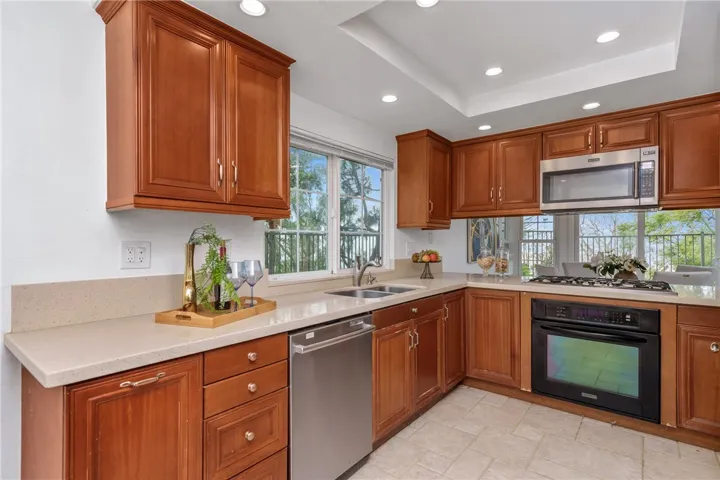 6147 E. Garnet Circle, Anaheim Hills, California 92807