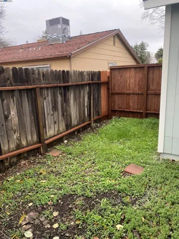 4820 Kingbird Way, Sacramento, California 95842
