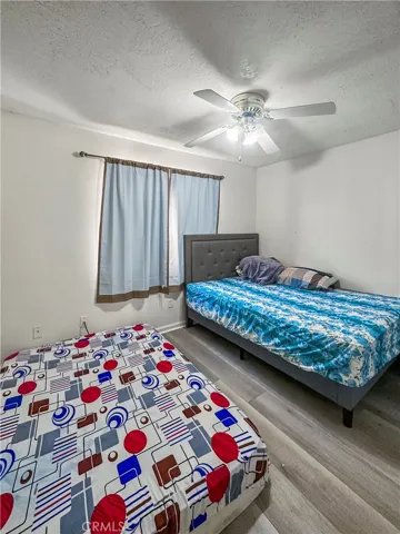 9952 Hemlock Avenue, Hesperia, California 92345