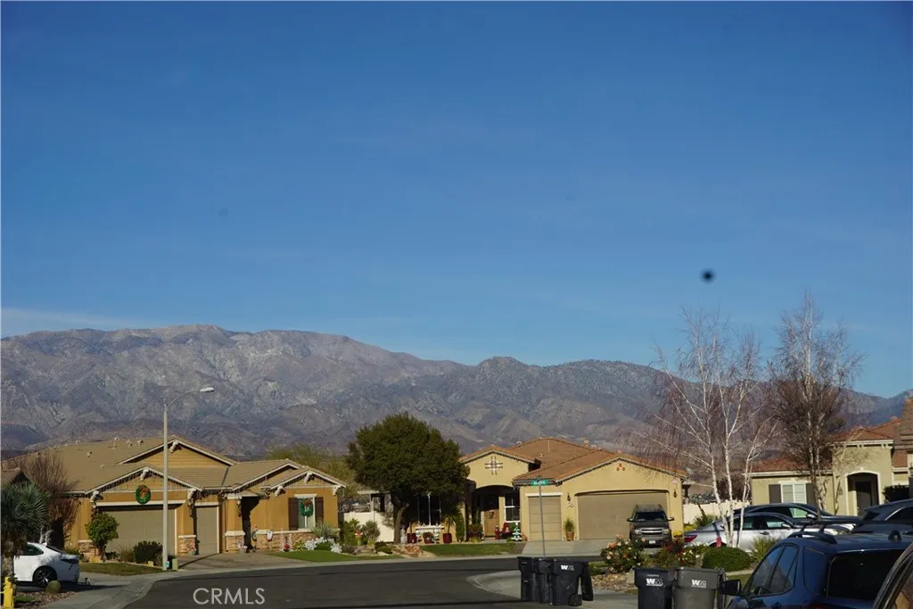 1507 Belterra, Beaumont, California 92223 home-pic-4