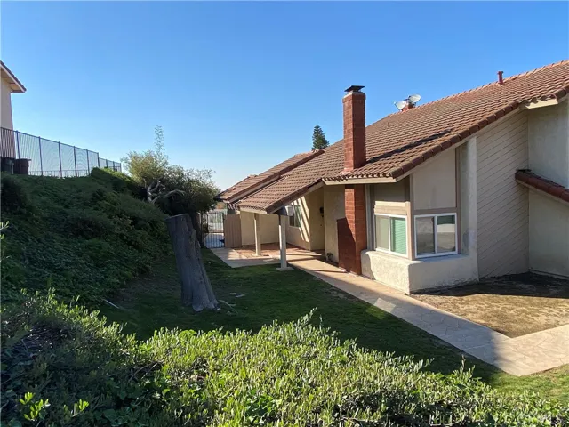 161 S Canyon Woods Road, Anaheim Hills, California 92807