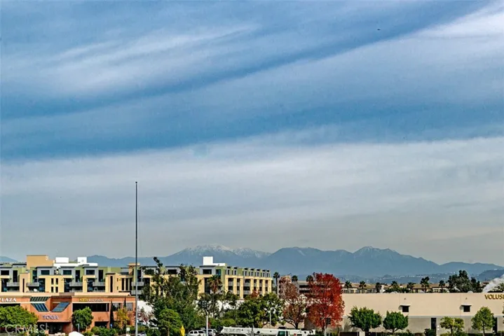 109 Bowery, Irvine, California 92612