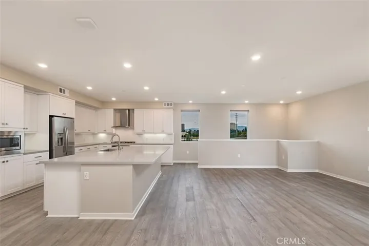 109 Bowery, Irvine, California 92612