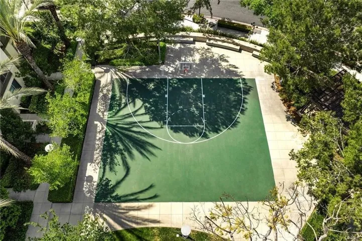 109 Bowery, Irvine, California 92612