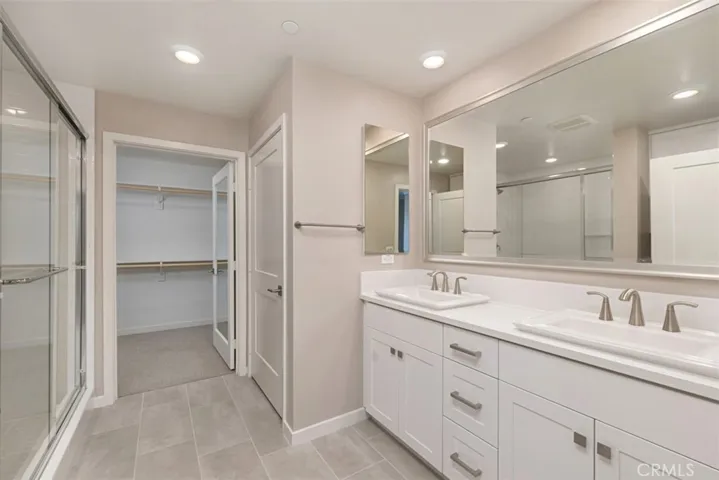 109 Bowery, Irvine, California 92612