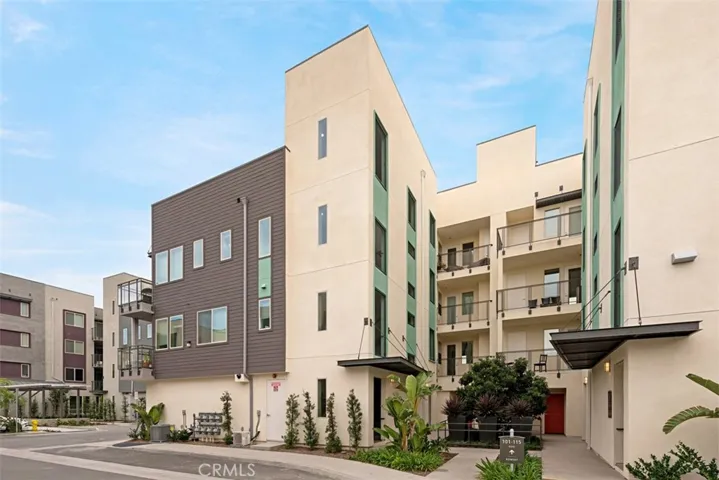 109 Bowery, Irvine, California 92612