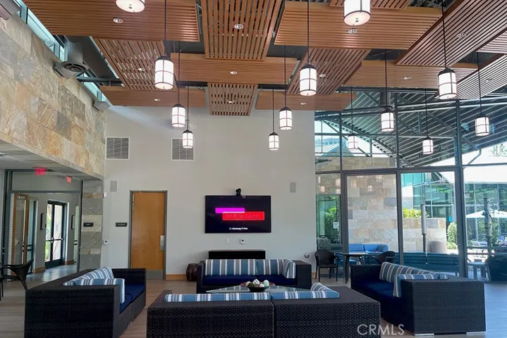 21 Gramercy 419, Irvine, California 92612