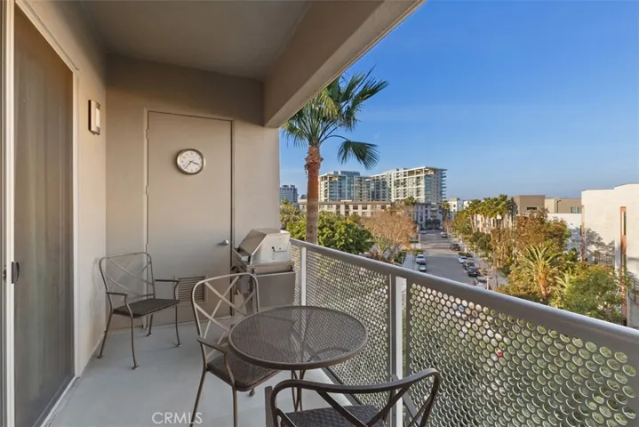 21 Gramercy 419, Irvine, California 92612