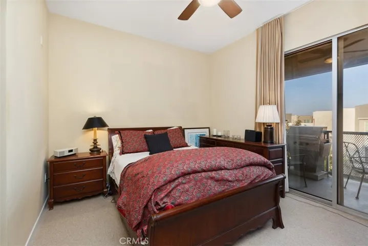 21 Gramercy 419, Irvine, California 92612