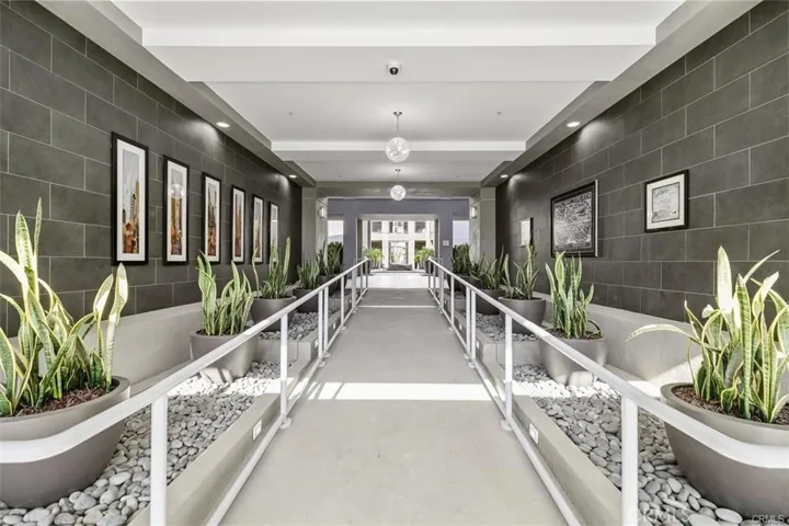 21 Gramercy 419, Irvine, California 92612