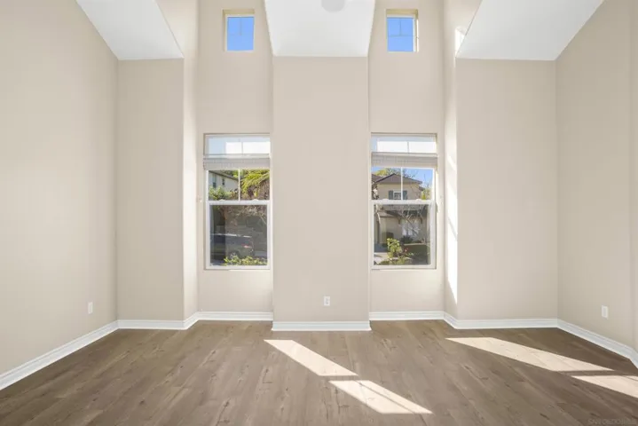 3516 Corte Delfinio, Carlsbad, California 92009