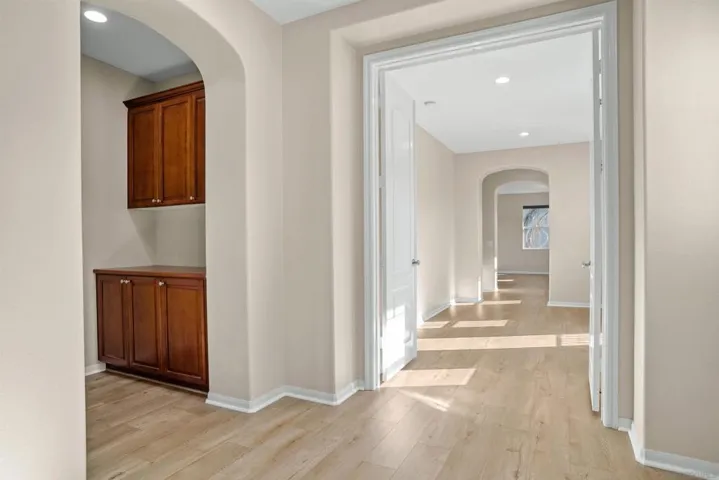 3516 Corte Delfinio, Carlsbad, California 92009