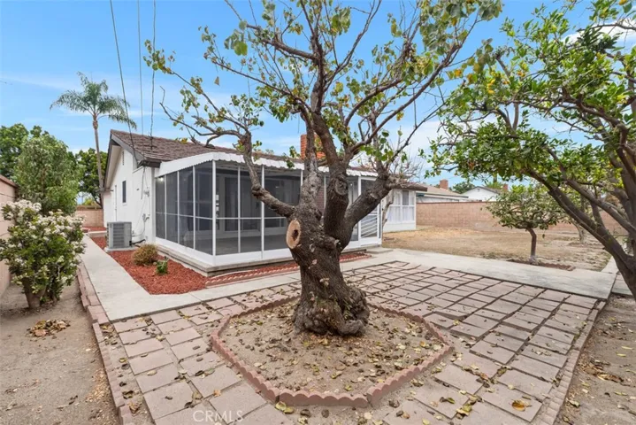 1420 W Katella Avenue, Anaheim, California 92802