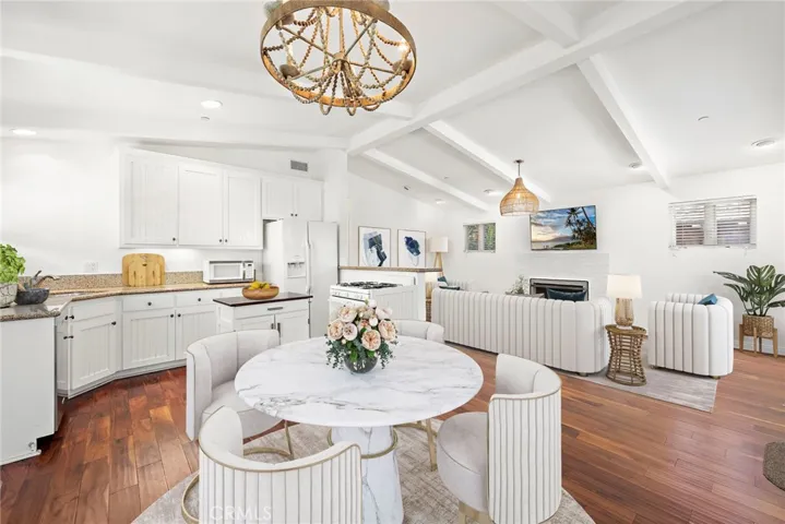 355 Pearl Street, Laguna Beach, California 92651