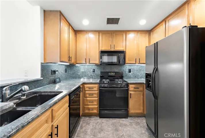 25 Flowerbud, Irvine, California 92603