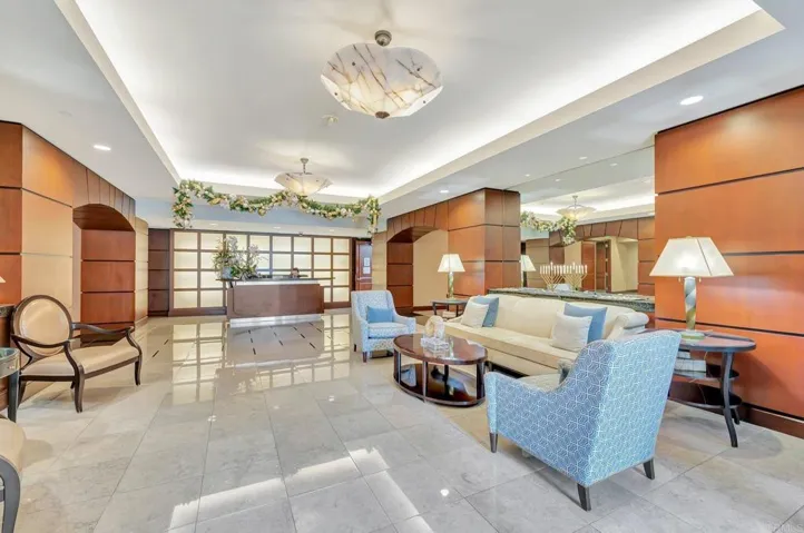 MAIN LOBBY