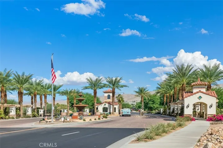 39010 Camino Las Hoyes, Indio, California 92203