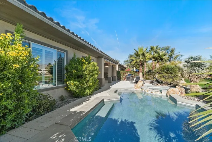 39010 Camino Las Hoyes, Indio, California 92203