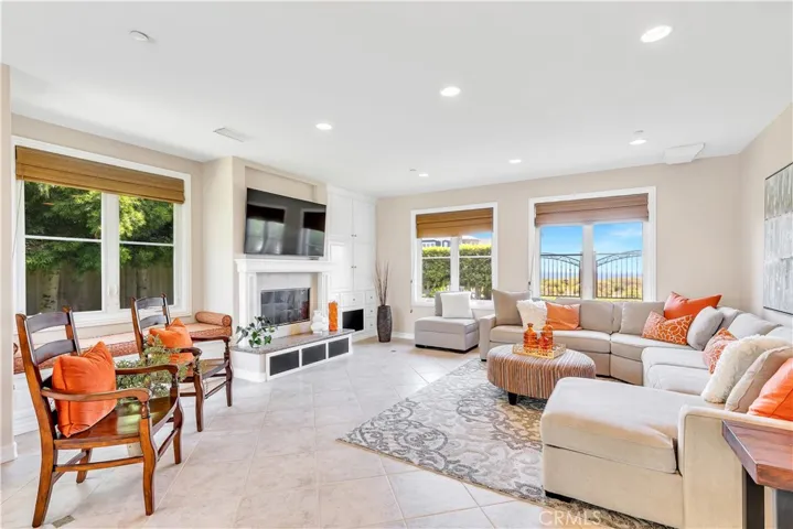 The great room hosts sit down ocean views.