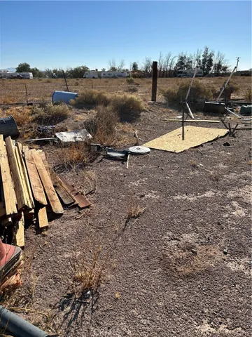 46262 Magney Lane, Newberry Springs, California 92365