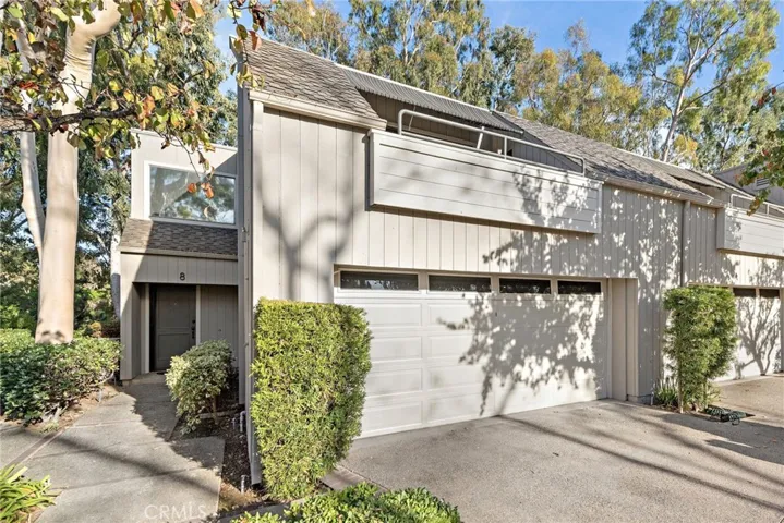 8 Rocky Glen, Irvine, California 92603