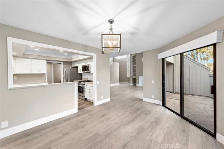 8 Rocky Glen, Irvine, California 92603