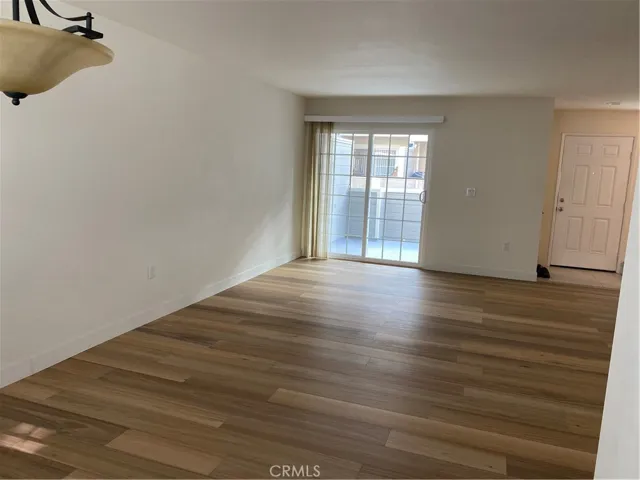 Living room 1