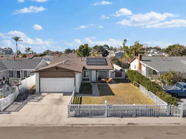 302 Sweetwood, San Diego, California 92114