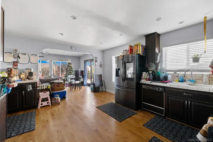 302 Sweetwood, San Diego, California 92114
