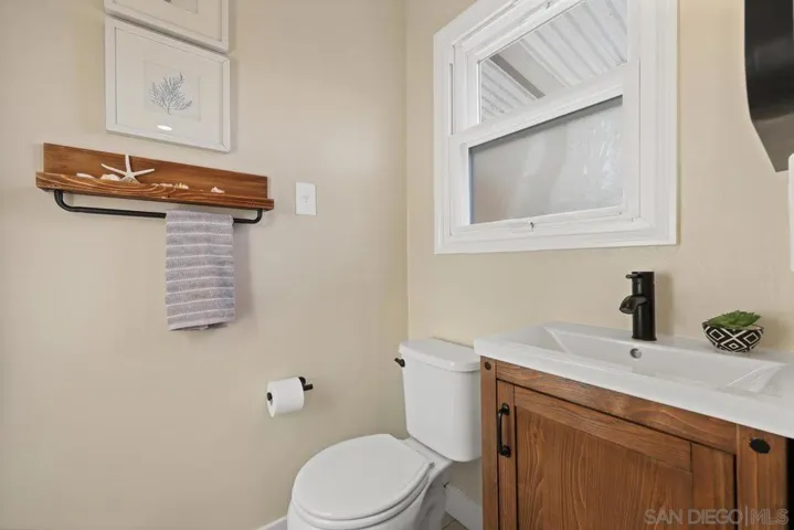 3321 Zola Street, San Diego, California 92106