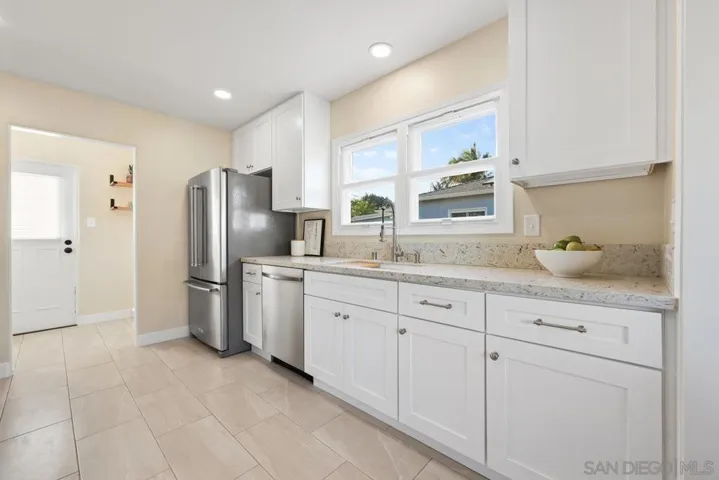 3321 Zola Street, San Diego, California 92106