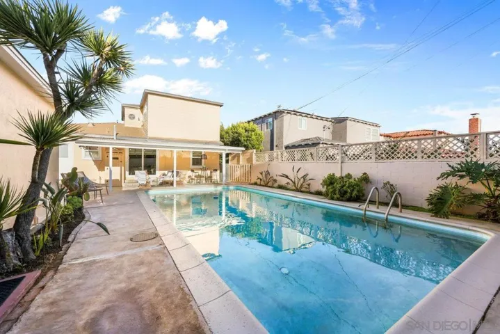 3321 Zola Street, San Diego, California 92106