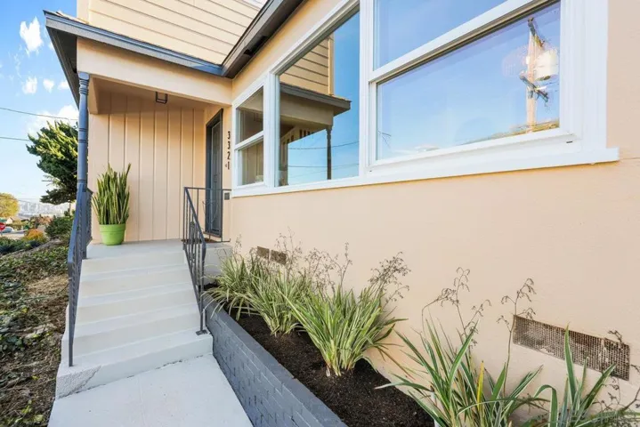 3321 Zola Street, San Diego, California 92106