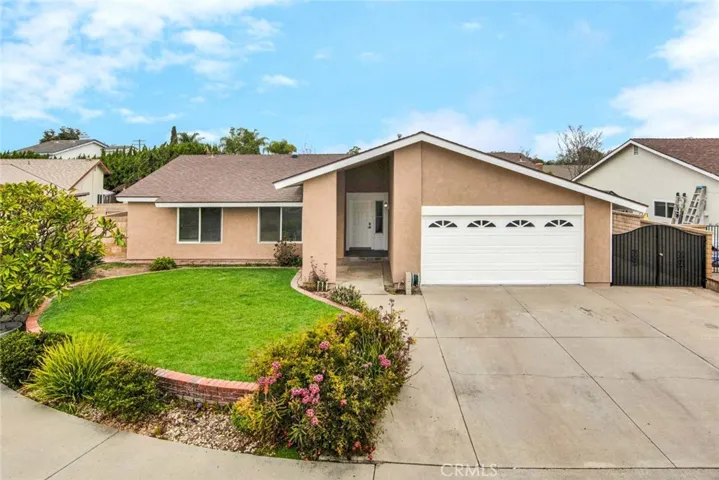 WELCOME TO-3129 N. RIVER MIST CIRCLE