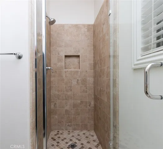 Main floor shower stall
