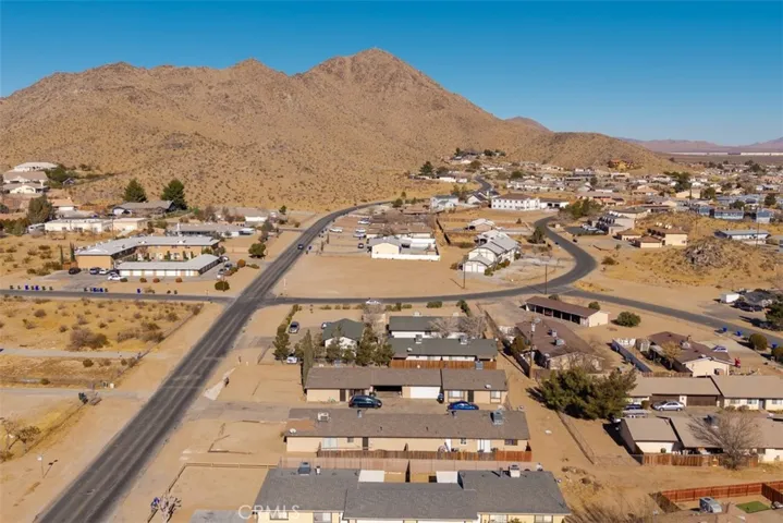 15821 Rancherias Road, Apple Valley, California 92307