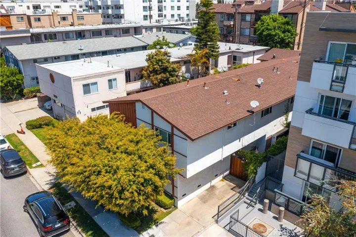 1440 S Barrington Avenue, Los Angeles, California 90025