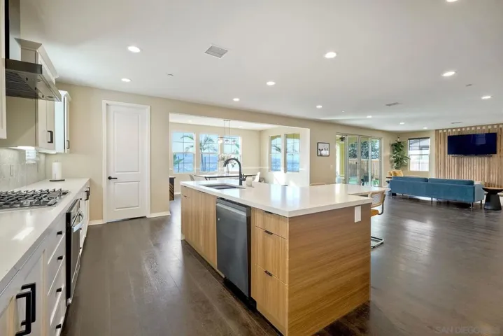 950 Camino Cantera, Chula Vista, California 91913
