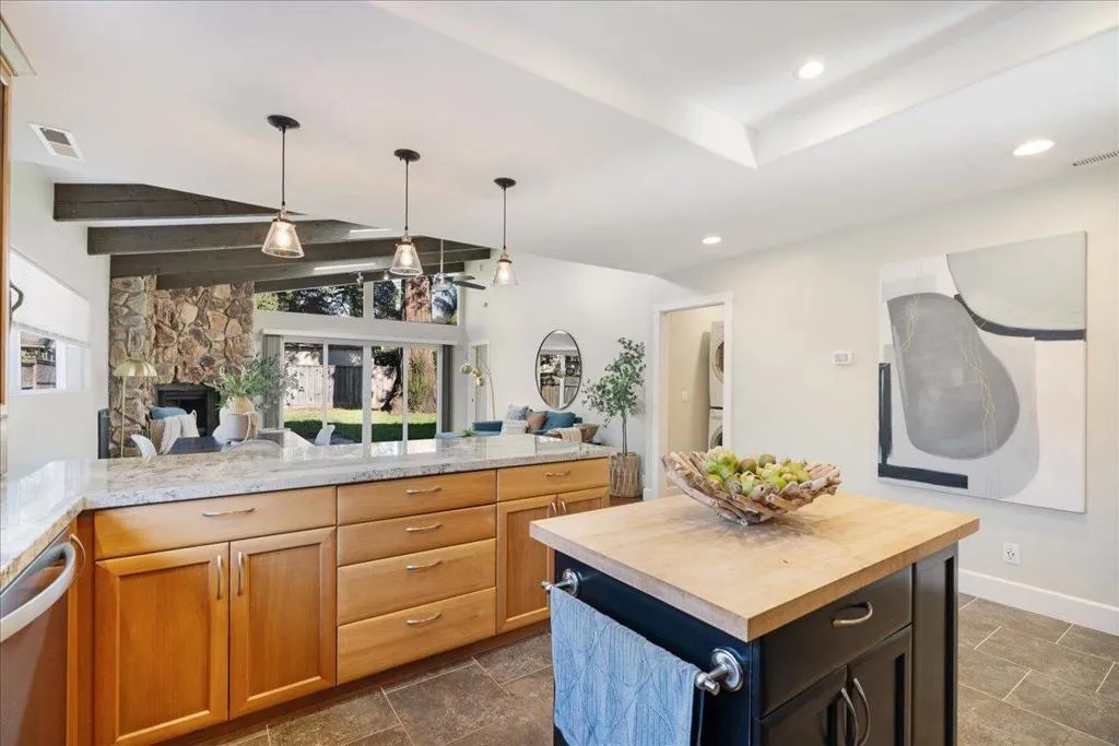 121 Chilverton Street, Santa Cruz, California 95062 home-pic-27
