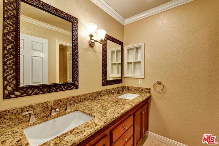 1112 N Palo Loma Place, Orange, California 92869