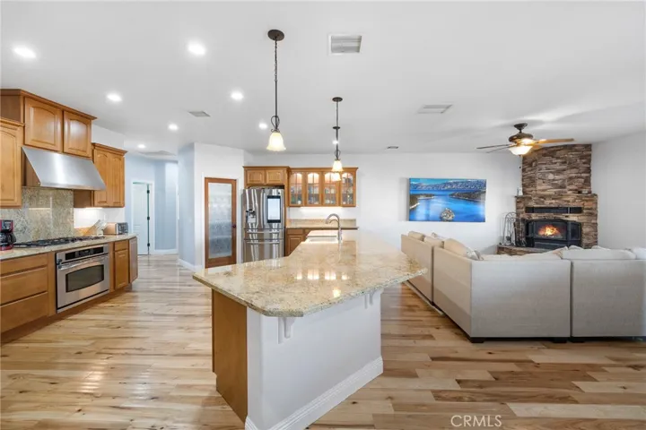39815 18th Street W, Palmdale, California 93551