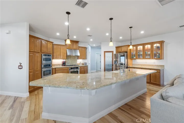 39815 18th Street W, Palmdale, California 93551