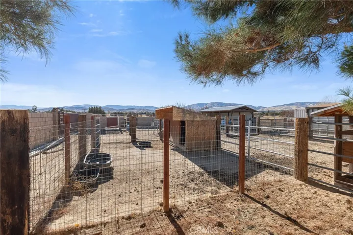 39815 18th Street W, Palmdale, California 93551