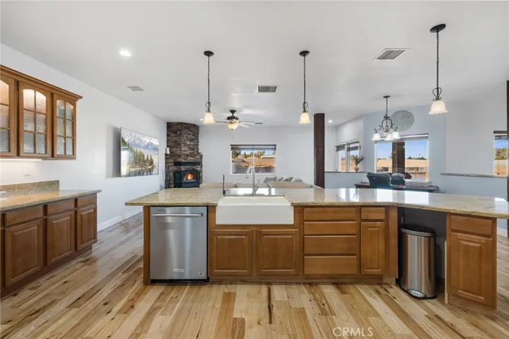 39815 18th Street W, Palmdale, California 93551