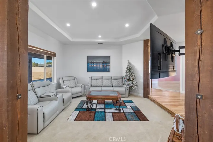 39815 18th Street W, Palmdale, California 93551