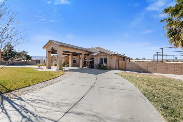 39815 18th Street W, Palmdale, California 93551