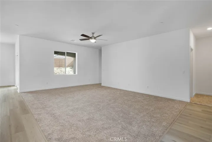 12329 Craven Way, Victorville, California 92392