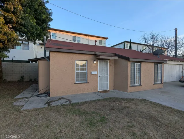 126 1/2 N 6th Street, Montebello, California 90640